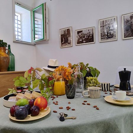 Casa Don Michele Apartment Letojanni Bagian luar foto